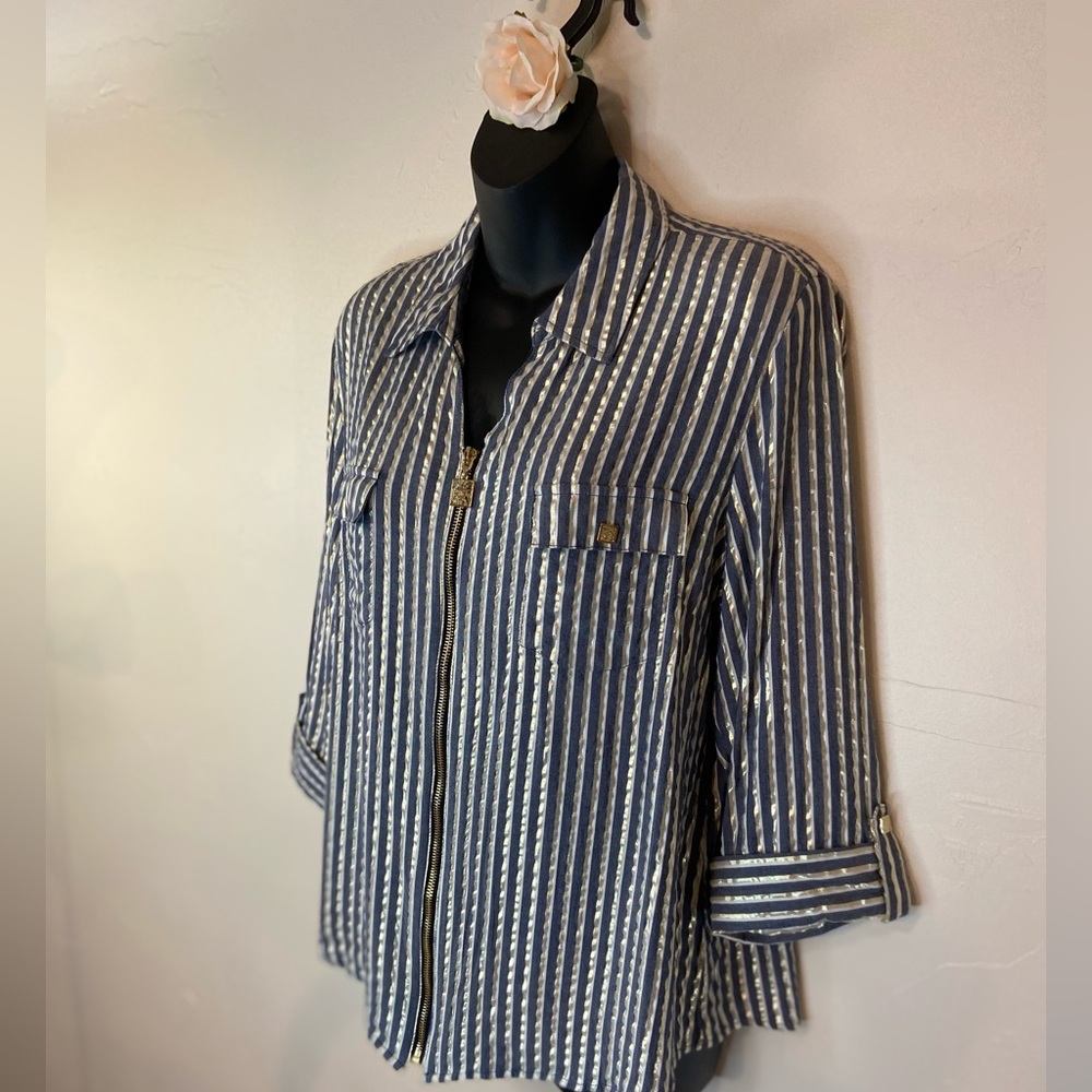 Anne Klein~Dark Gray/Metallic Gold/White~Zip-Up Blouse~3\4 Rolled Sleeve~Size XL